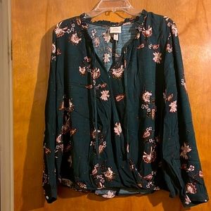 Women’s Knox Rose Floral Bohemian style Top with Long Sleeves Size XL